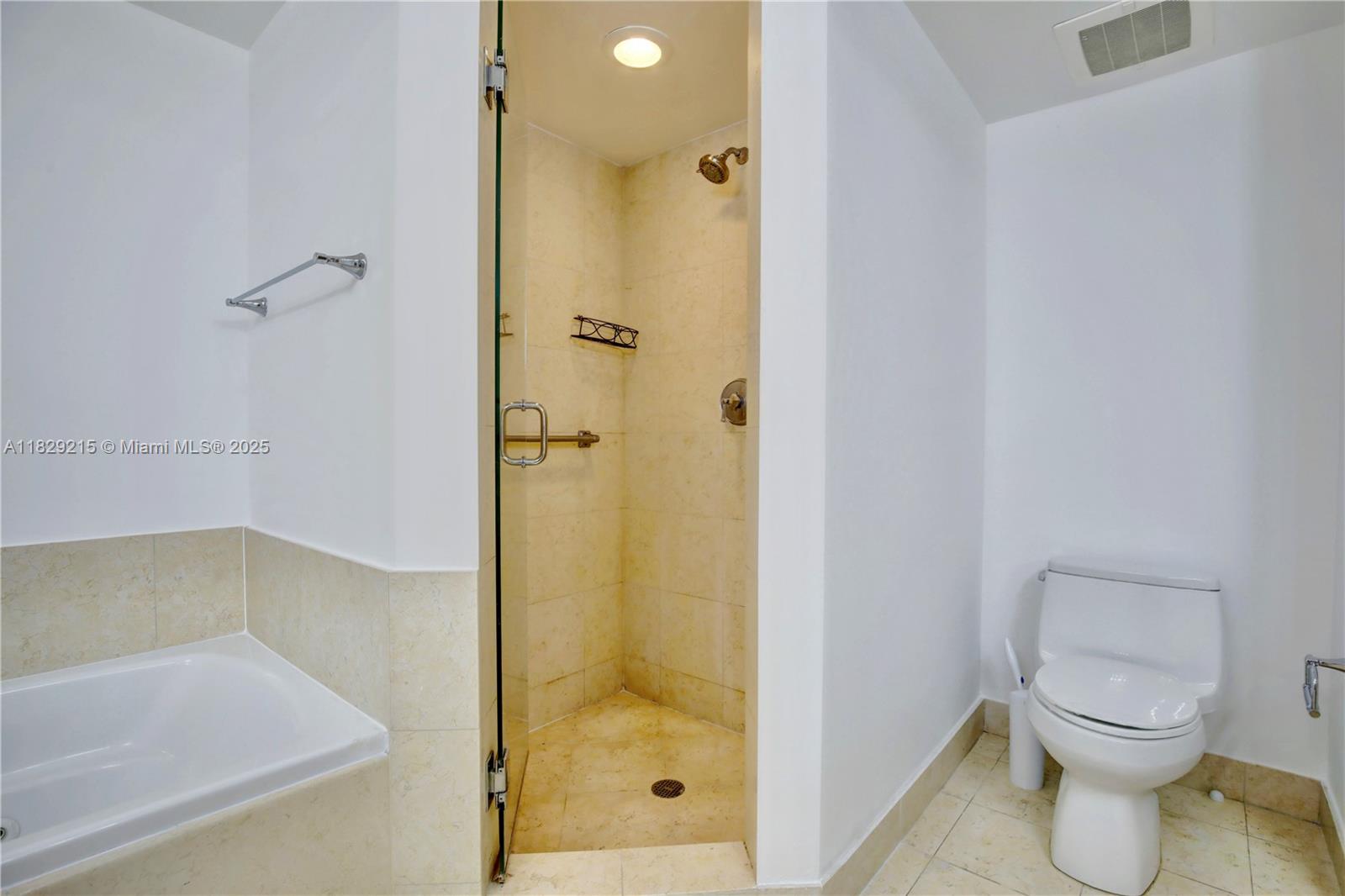 TURNBERRY VILLAGE SO TOWE - Residential