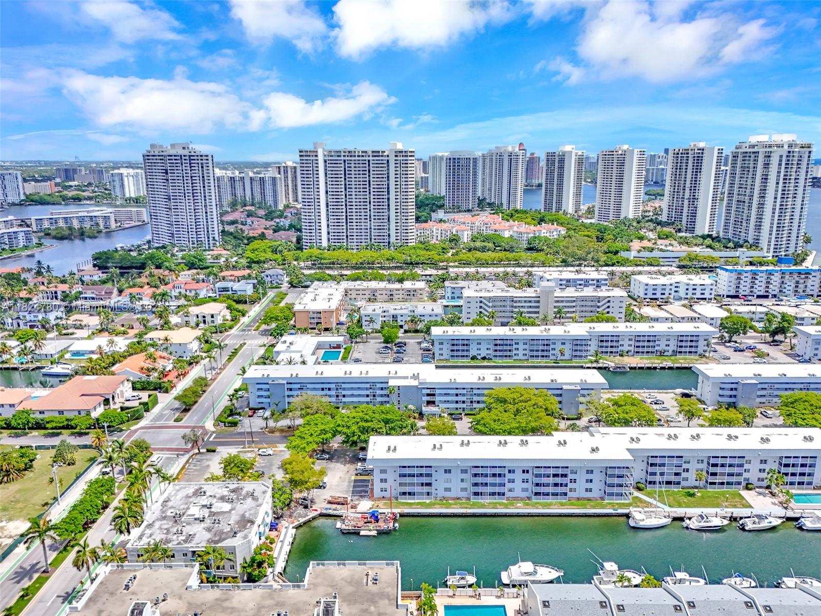 EDEN ISLES CONDO PART 1 - Residential