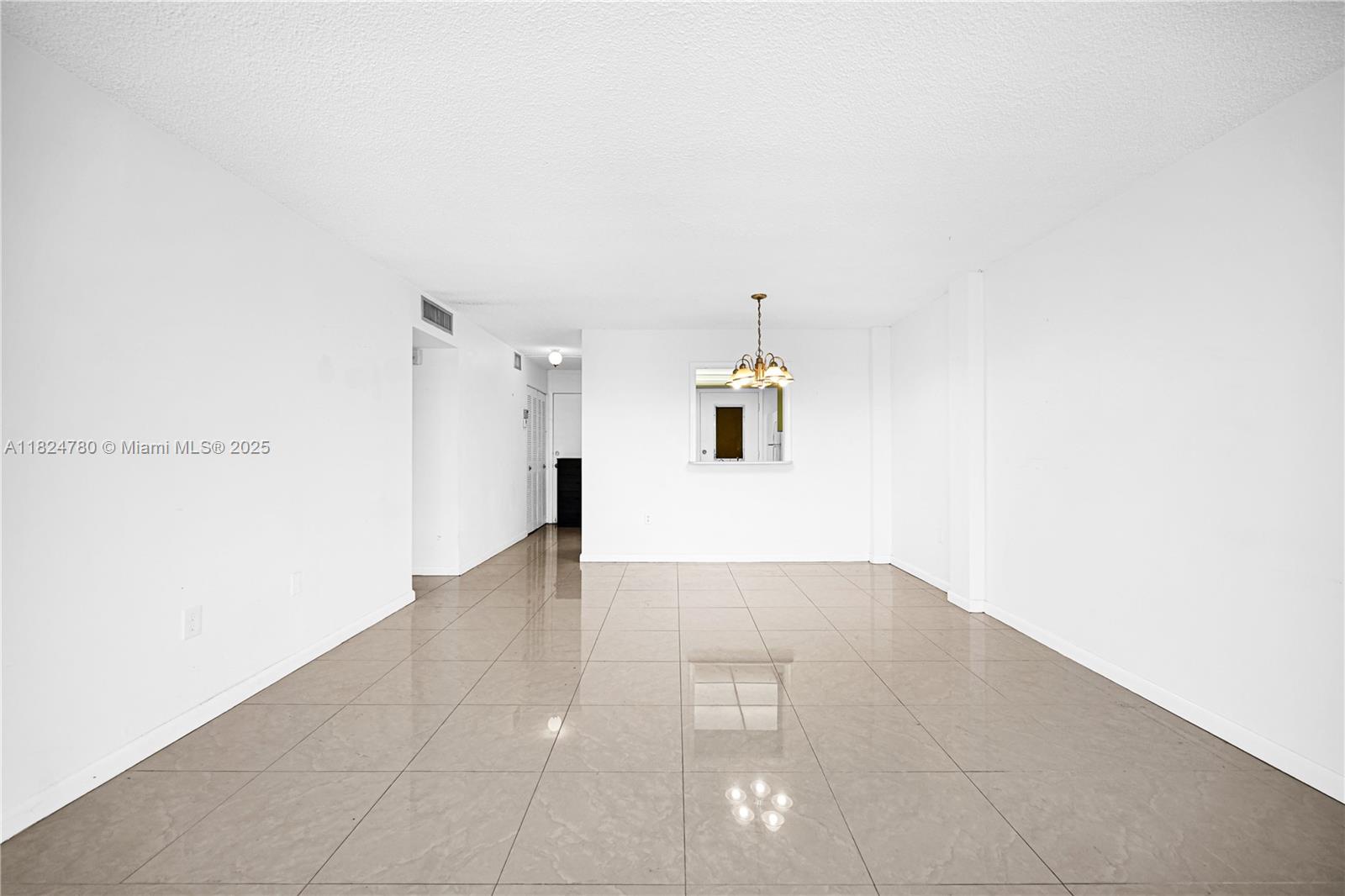 EDEN ISLES CONDO PART 1 - Residential