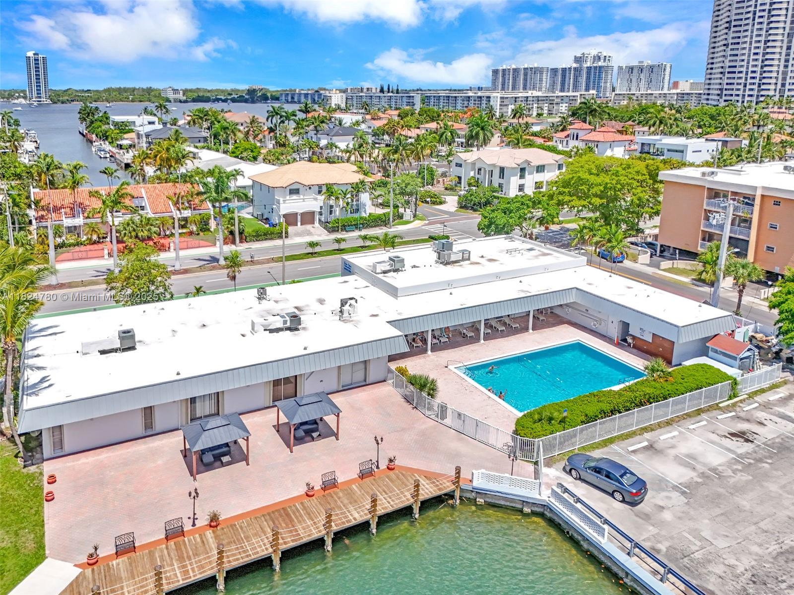 EDEN ISLES CONDO PART 1 - Residential