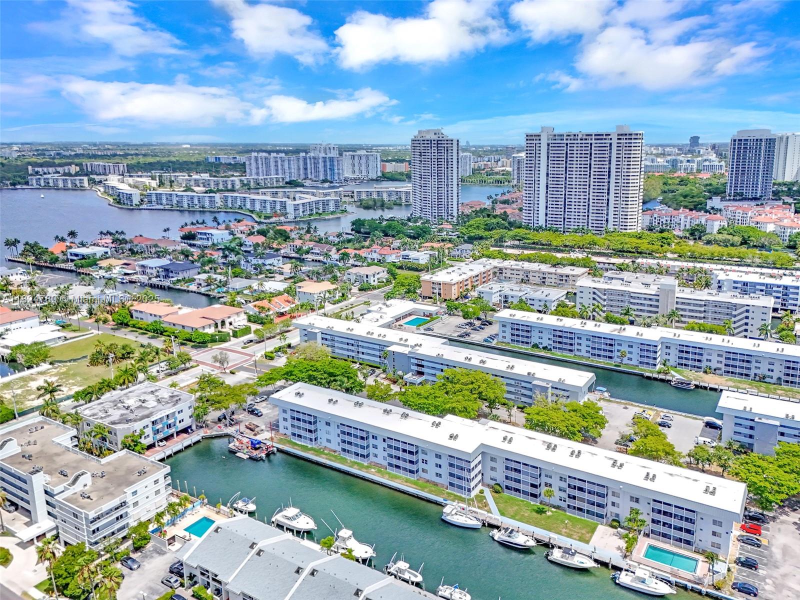 EDEN ISLES CONDO PART 1 - Residential