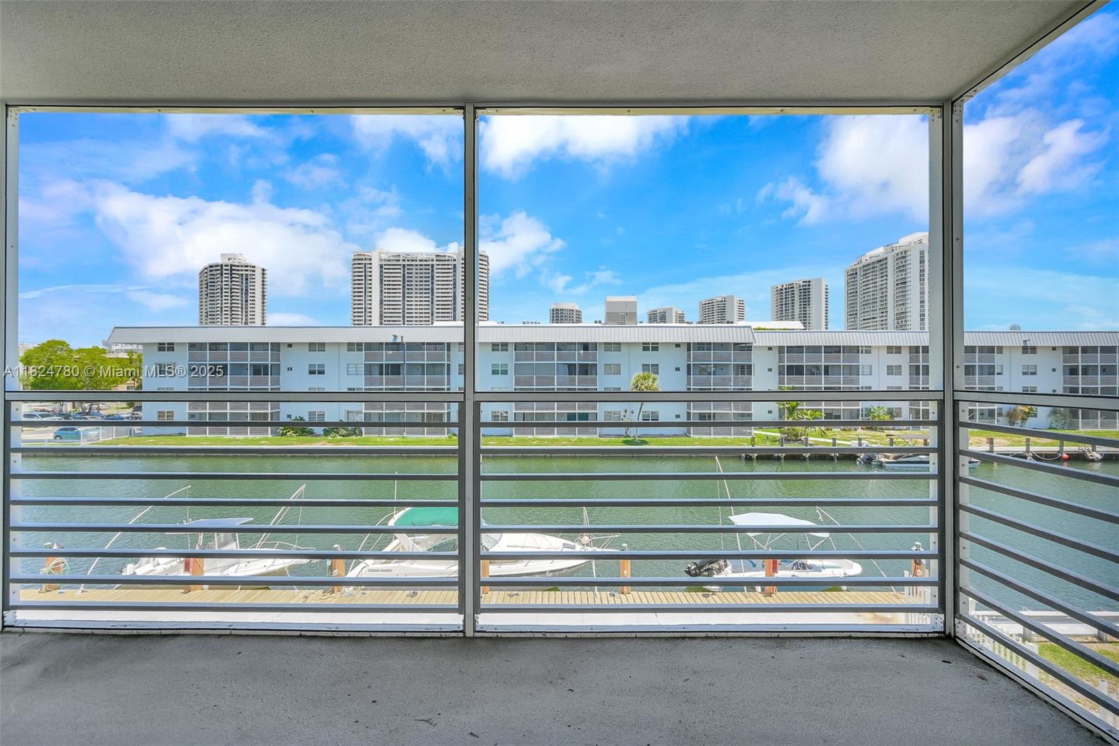 EDEN ISLES CONDO PART 1 - Residential