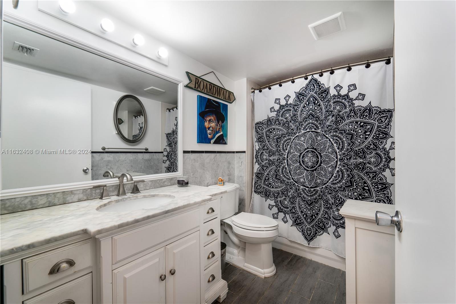 PLYMOUTH AT CENTURY VILLA - Residential