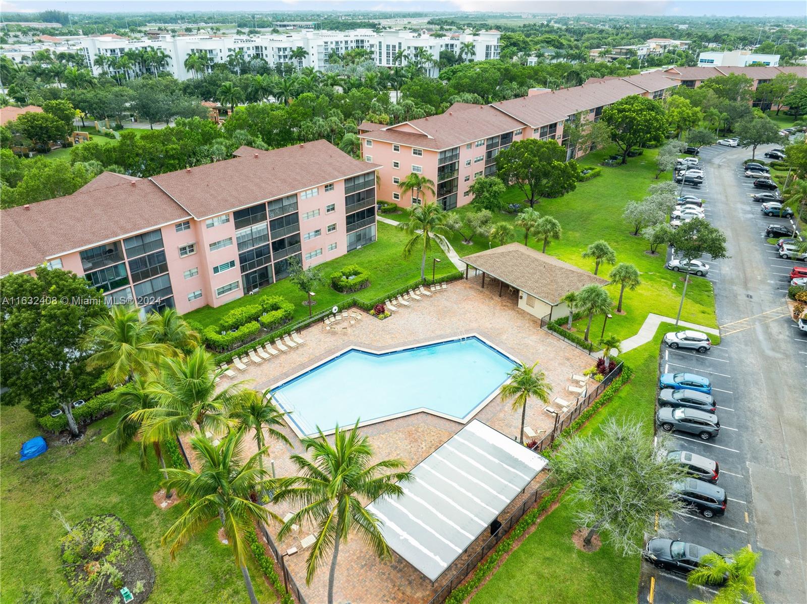 PLYMOUTH AT CENTURY VILLA - Residential