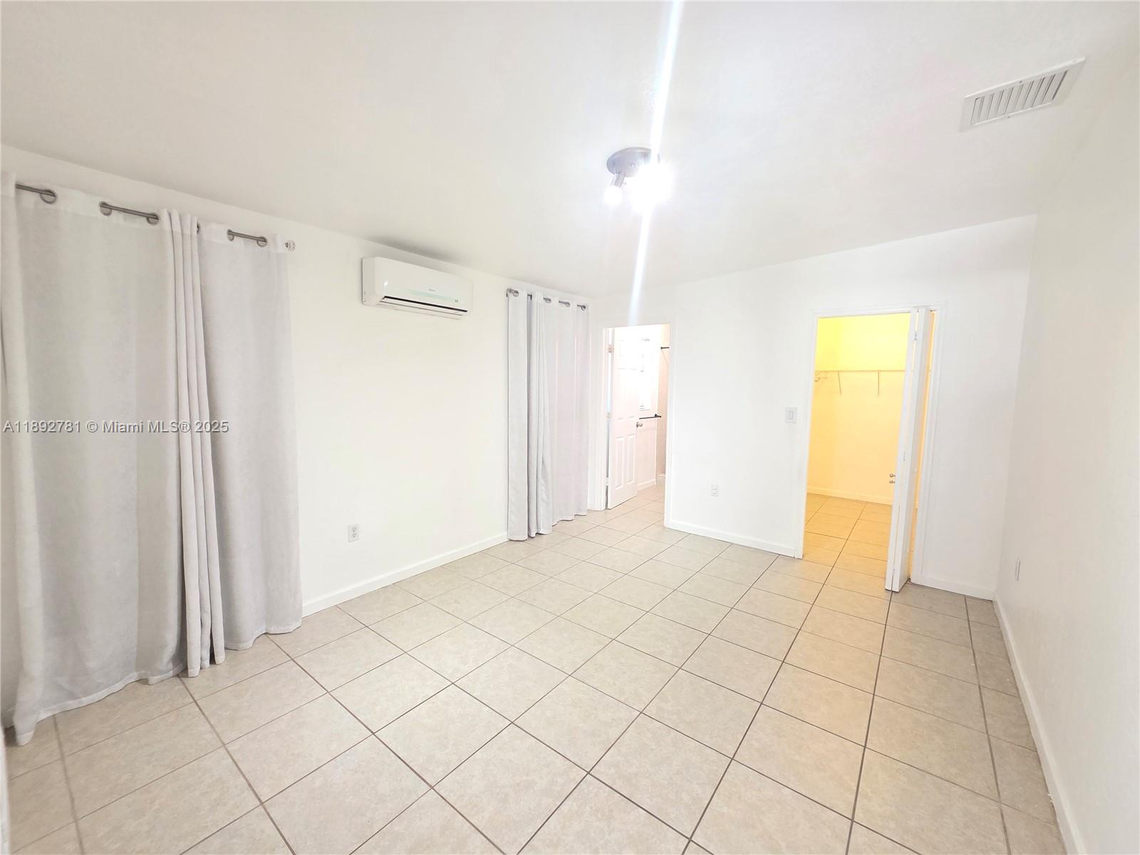 GUAVA GROVES ESTATES - Residential Lease