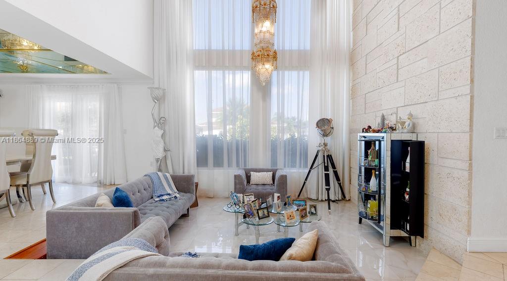 MARIVI GARDENS - Residential