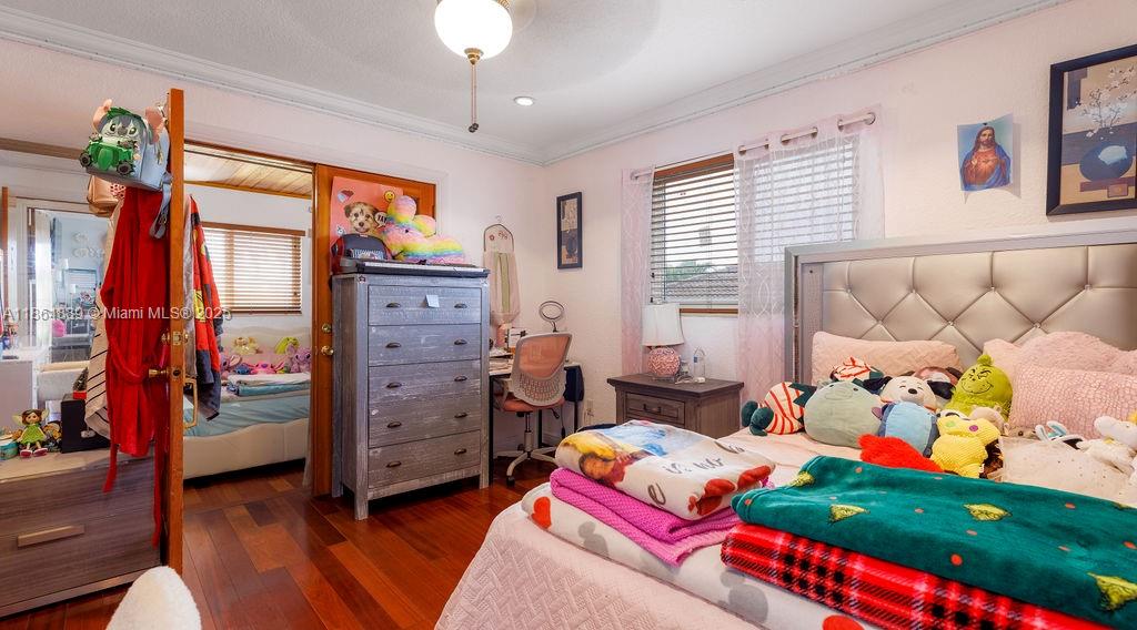 MARIVI GARDENS - Residential