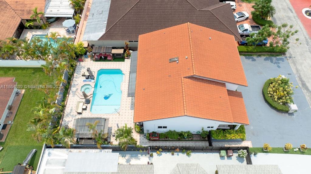 MARIVI GARDENS - Residential