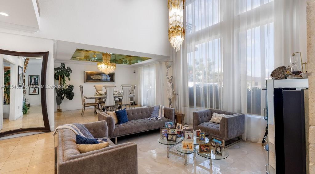 MARIVI GARDENS - Residential