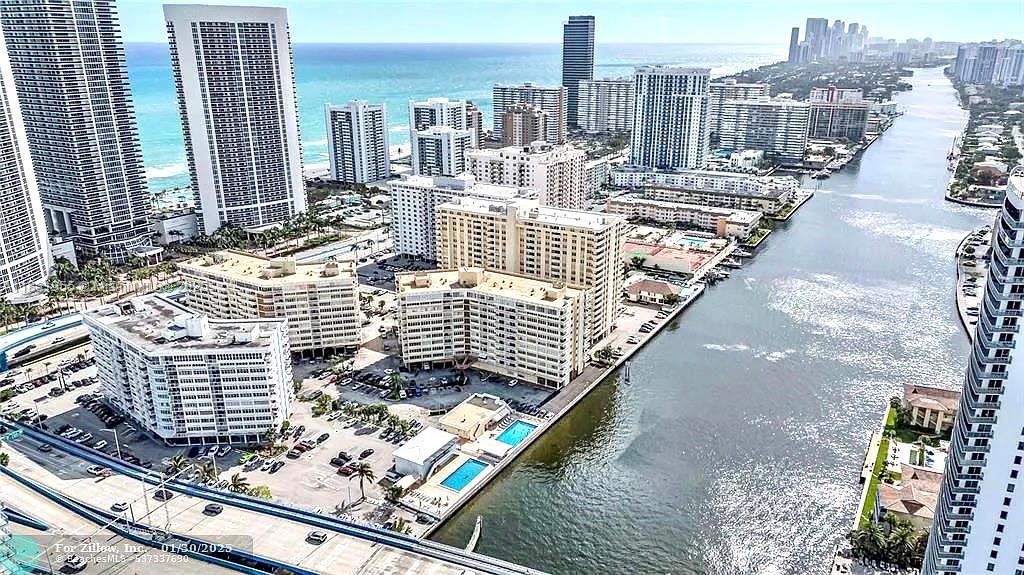 1817 S Ocean Dr 426