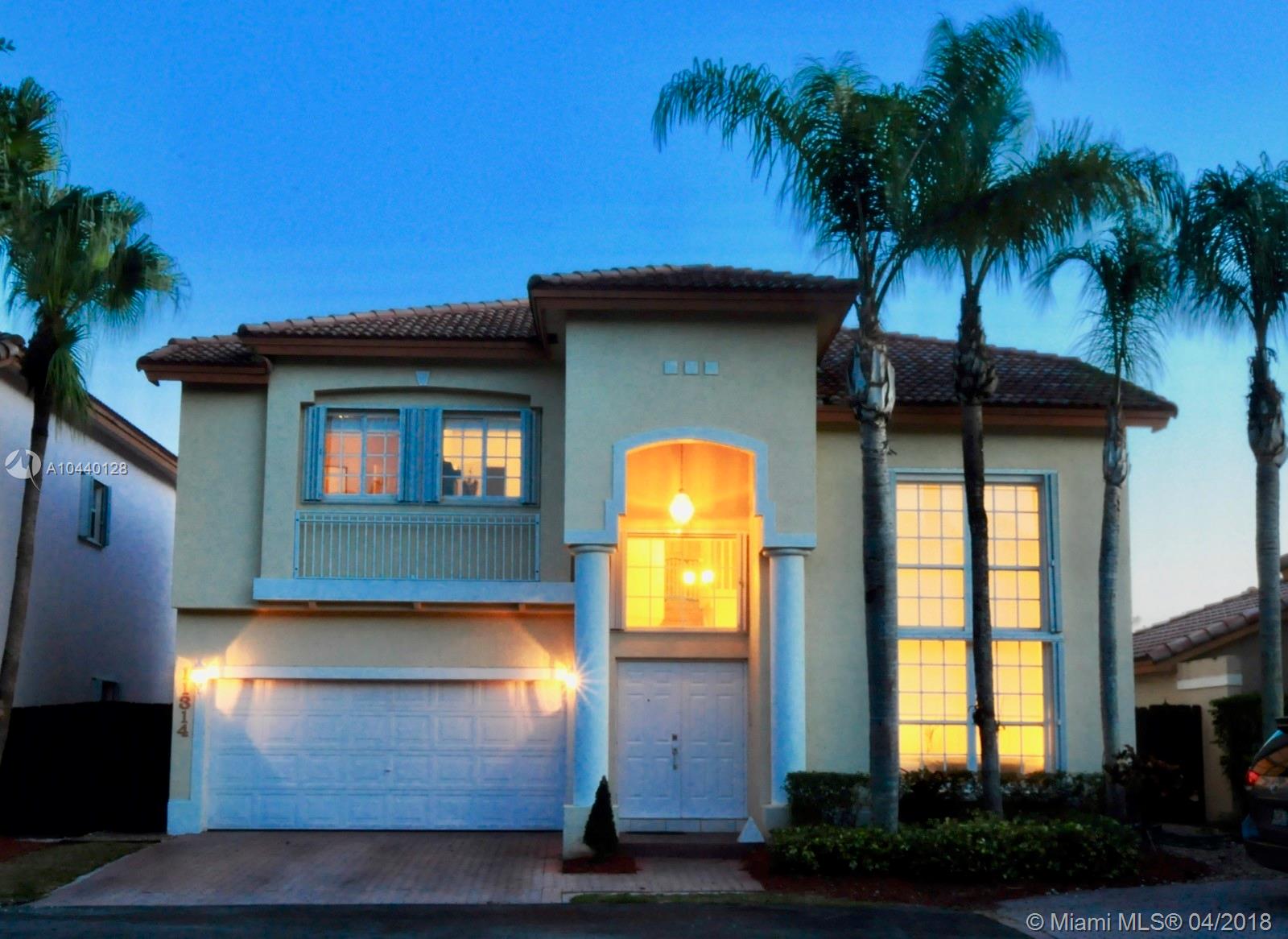 The most prestigious community in Doral this Spectacular 2 story house in a Cul de Sac features 5 bedrooms, 3 bathrooms, one of the
bedrooms & bathroom are conveniently located on the first floor. Tile on the 1st floor and the upstairs features
laminate wood flooring with an open loft overlooking the formal living room. Fantastic contemporary kitchen outdoors built-in grill area. Located in the Cayman subdivision of Doral Isles.
This gated community features Swimming pools, restaurant area, Soccer fields, Tennis courts, etc.