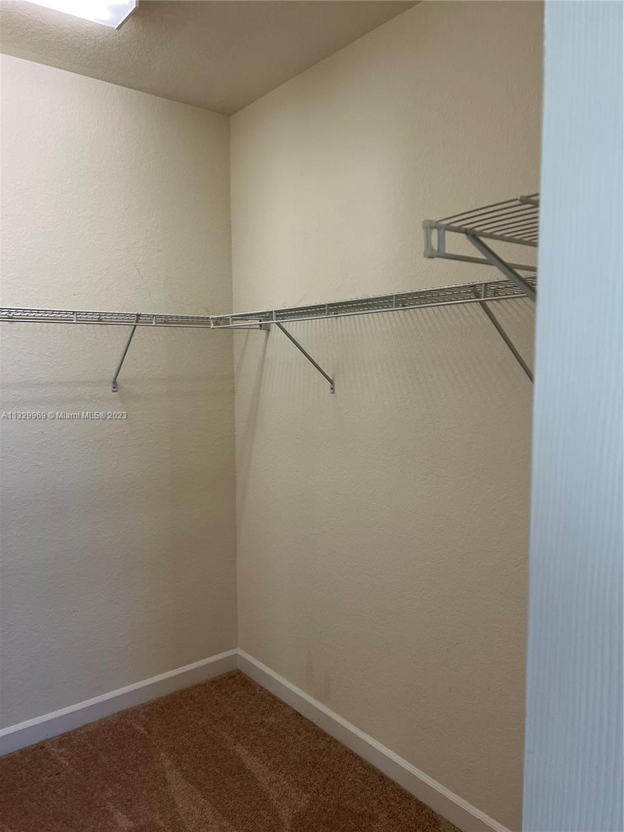 Photo 21 of 27 of 4002 Allerdale Pl townhome