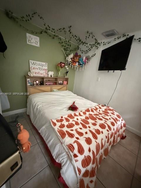 HIALEAH HOMESITES - Residential