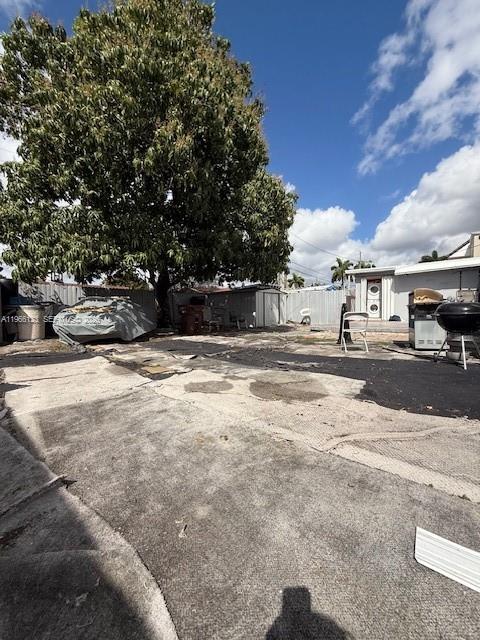 HIALEAH HOMESITES - Residential