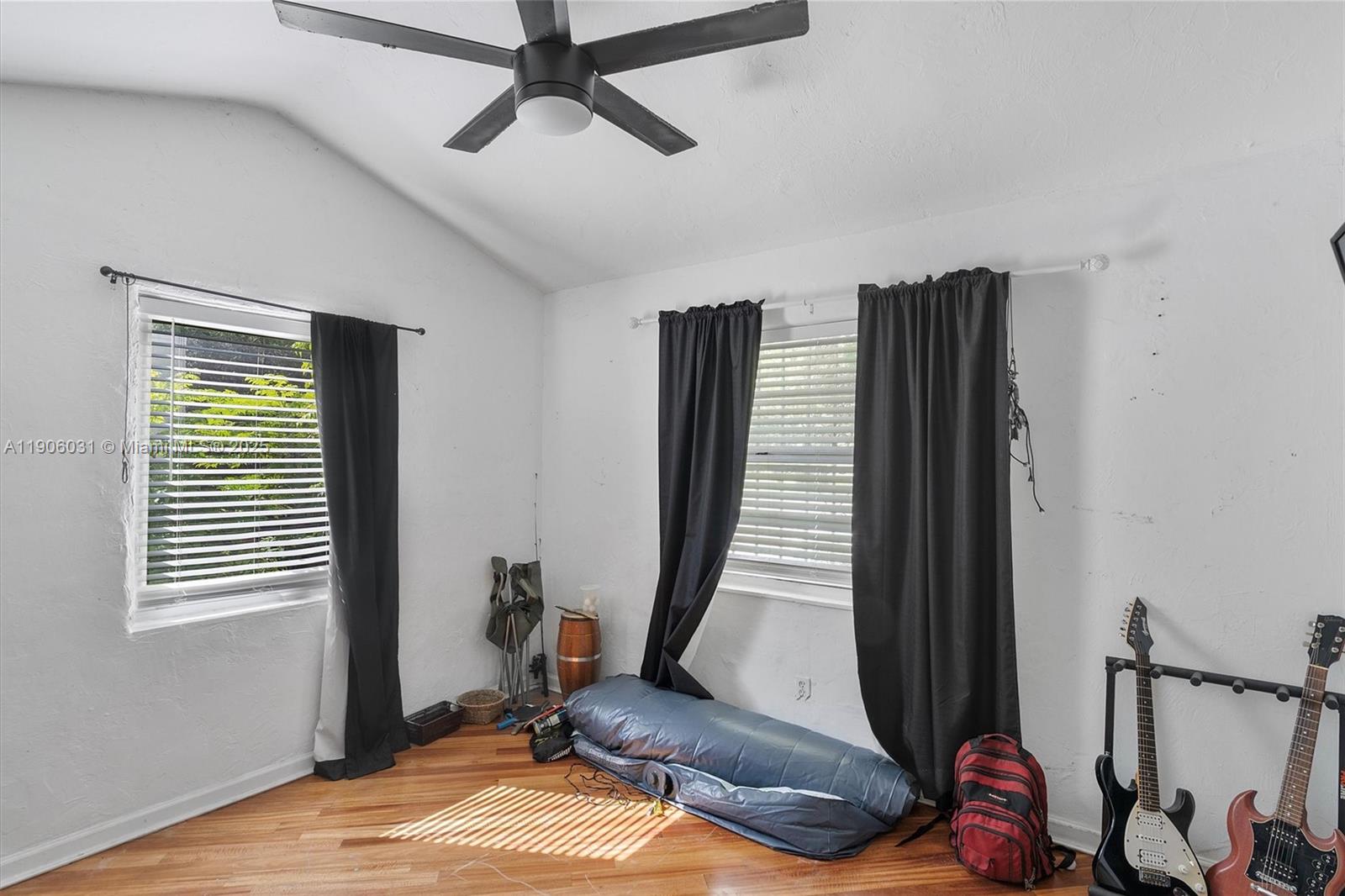 BAY VISTA PARK AMD PL - Residential