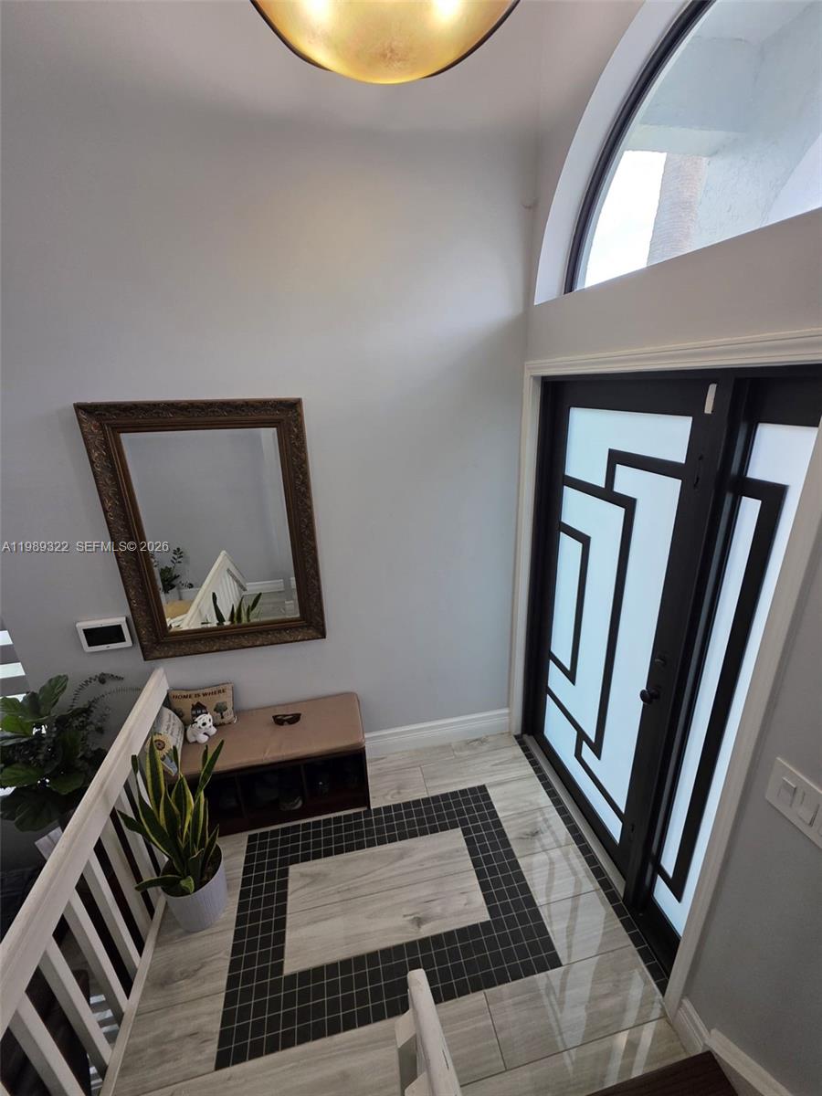 TOWNGATE - Residential