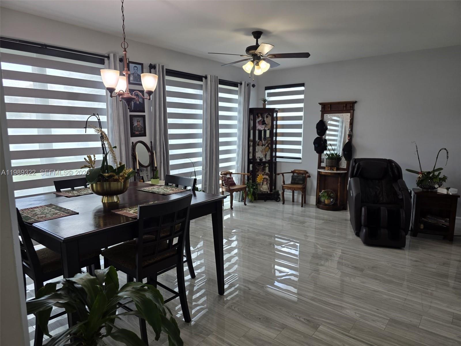 TOWNGATE - Residential