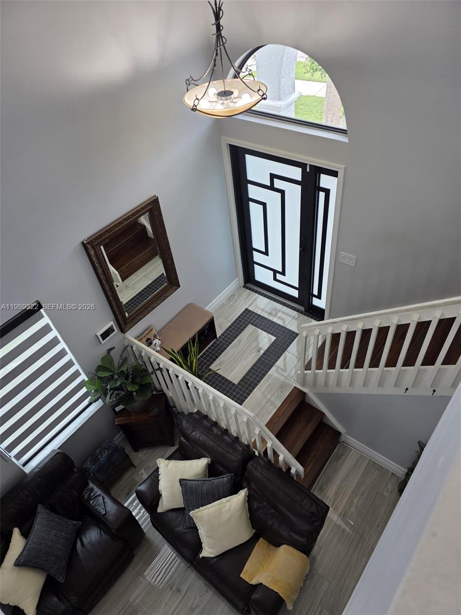 TOWNGATE - Residential