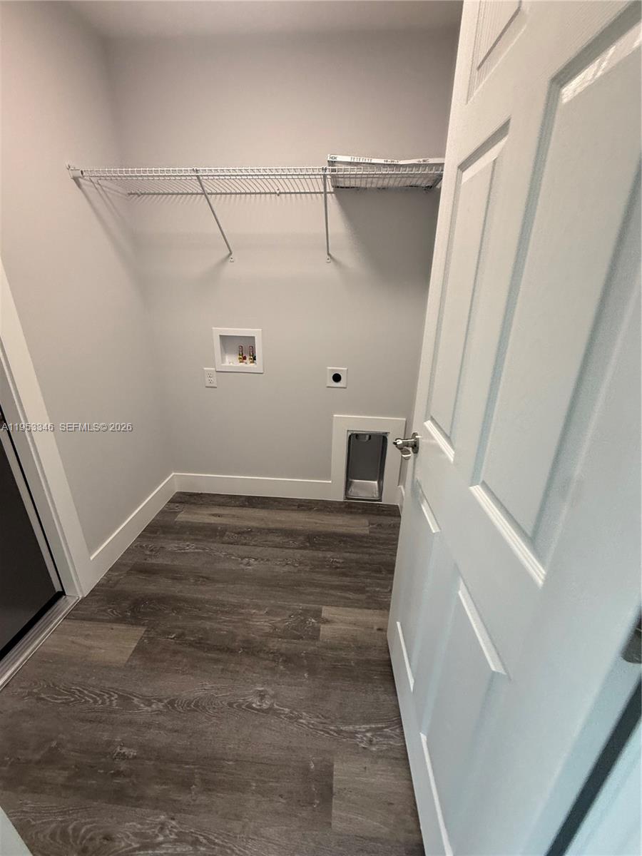 Rolling Ranch Estate - Residential