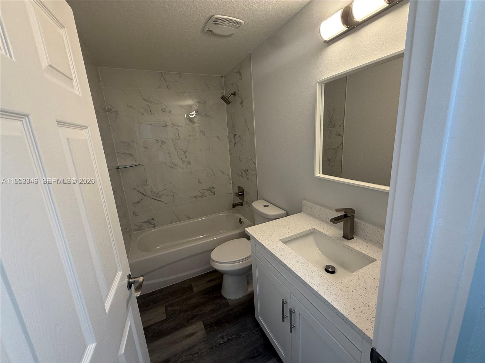 Rolling Ranch Estate - Residential