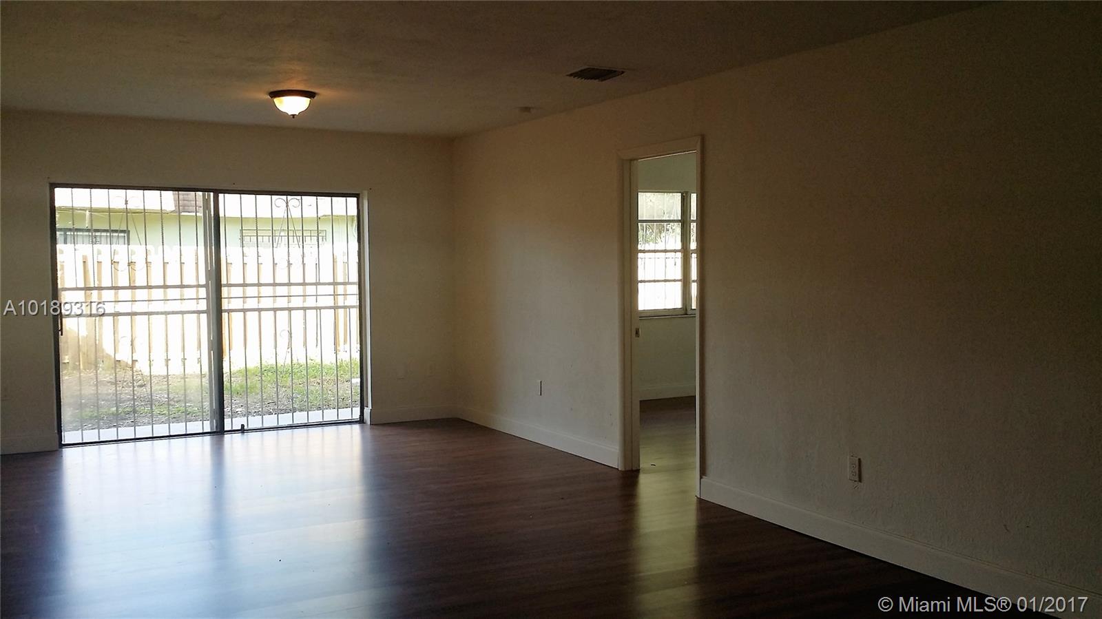 LAKE LUCERNE ESTATESq - Residential Lease