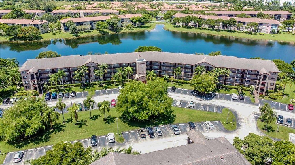 Photo of 850 SW 138th Ave #408D, Pembroke Pines, FL 33027 (MLS # A12072299)
