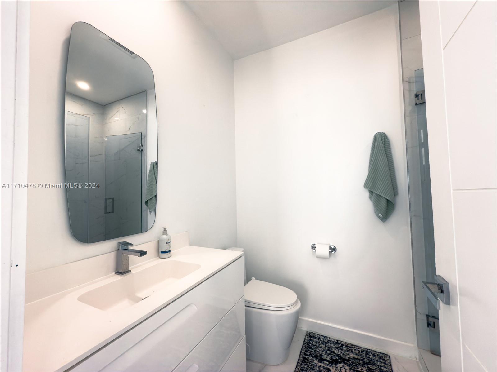 LINCOLN SUB - Residential Lease