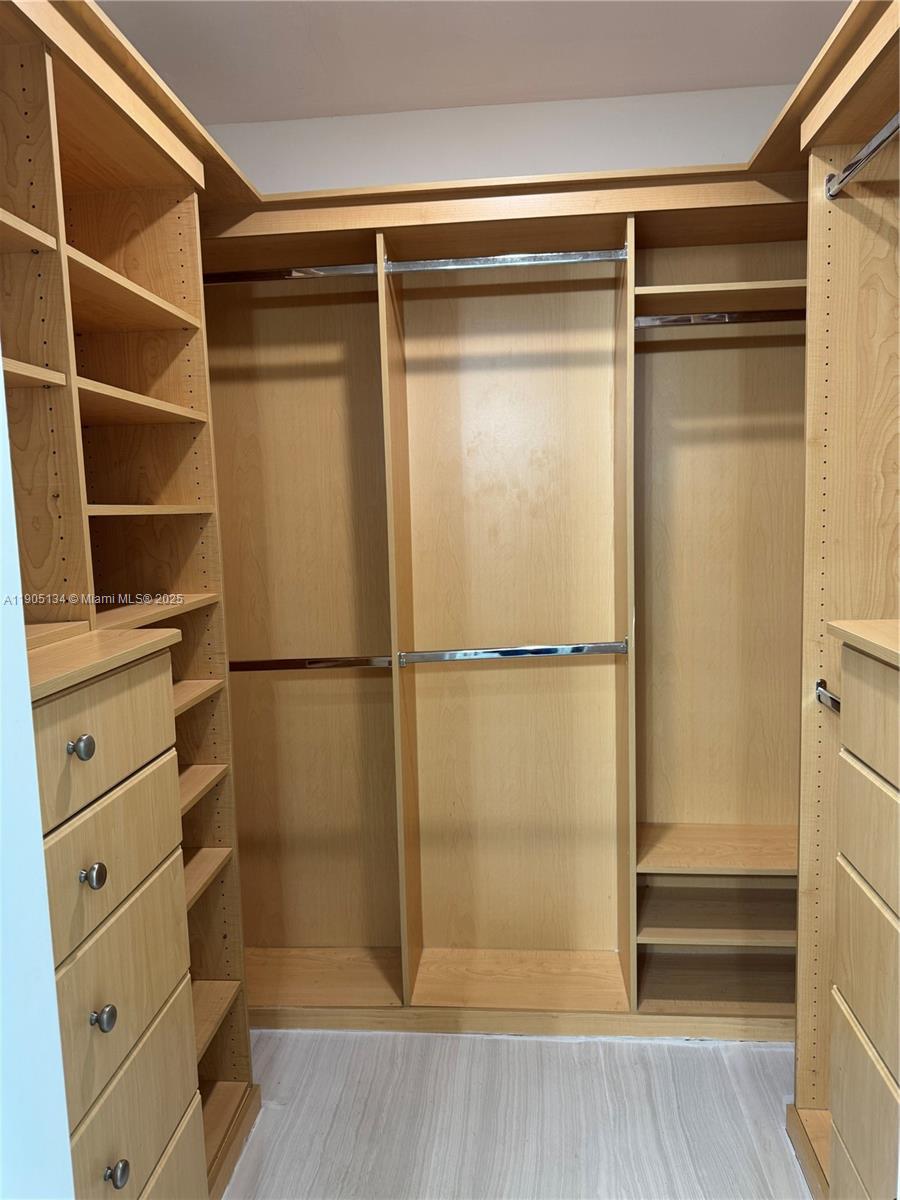 FLA FRUIT LANDS CO - Residential Lease