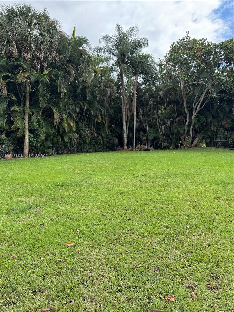 FLA FRUIT LANDS CO - Residential Lease