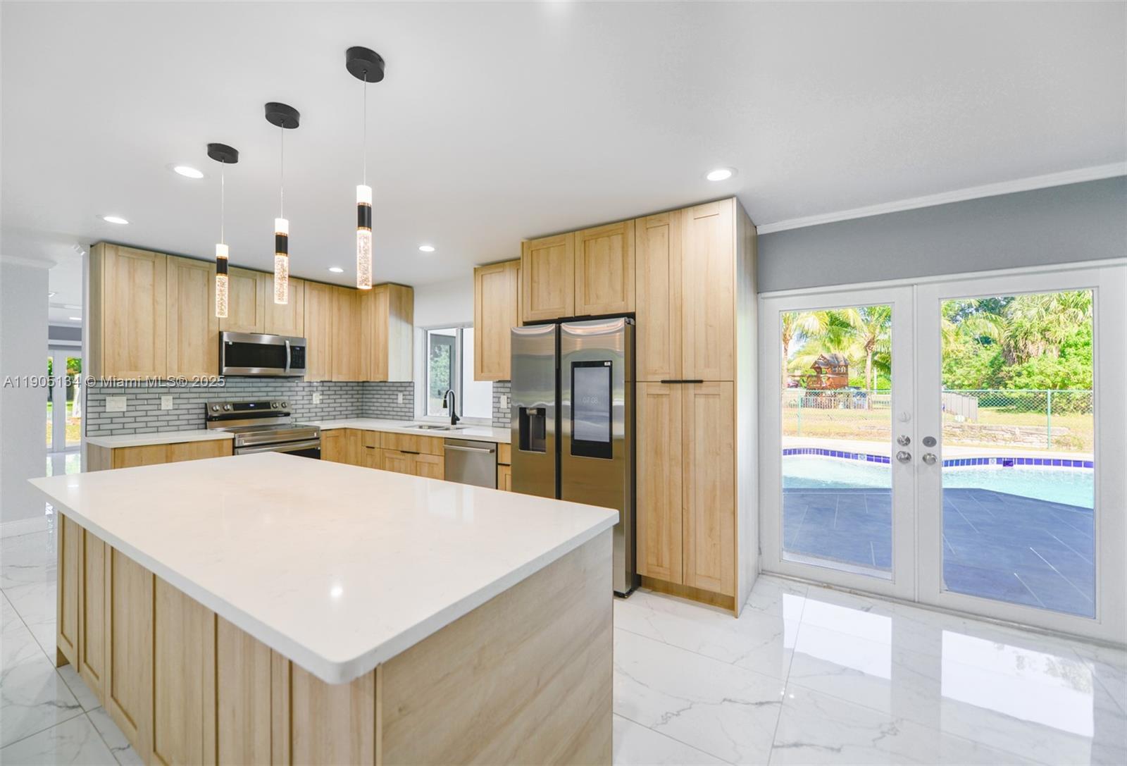 FLA FRUIT LANDS CO - Residential Lease