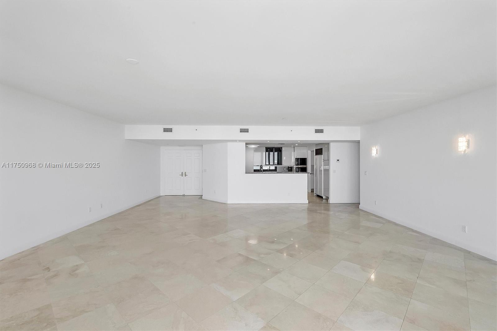 1643 Brickell Ave 2406