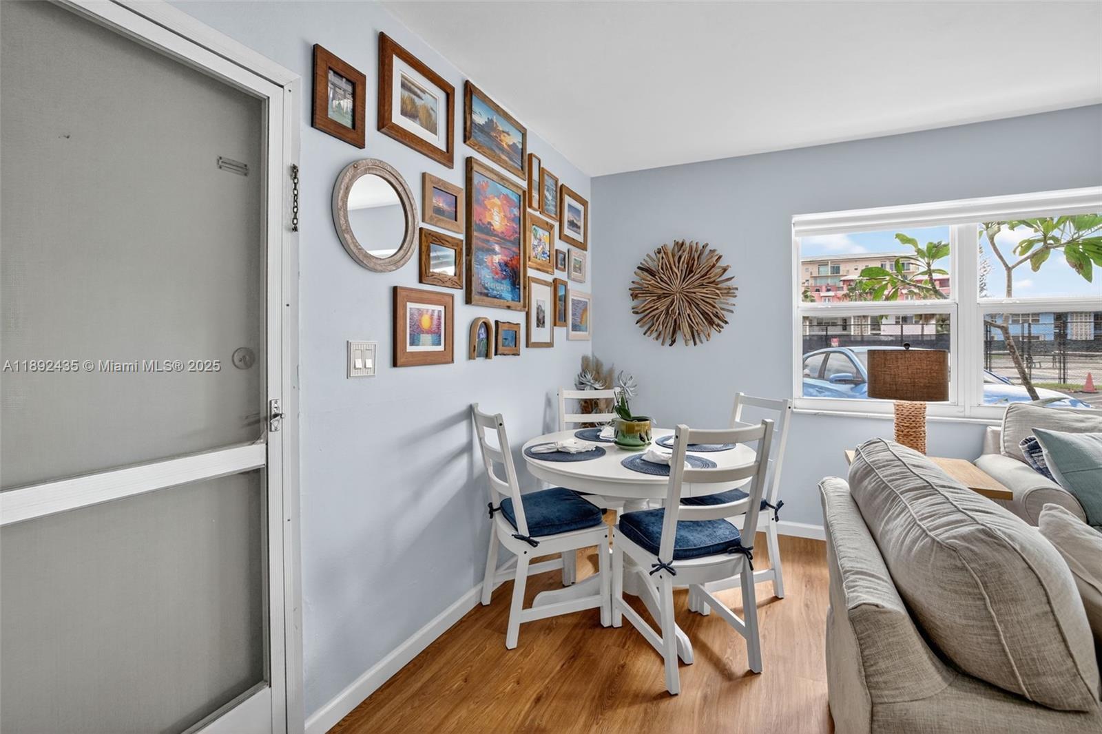 View photos, virtual tours, details... 3209 Colony Club Rd 1-W