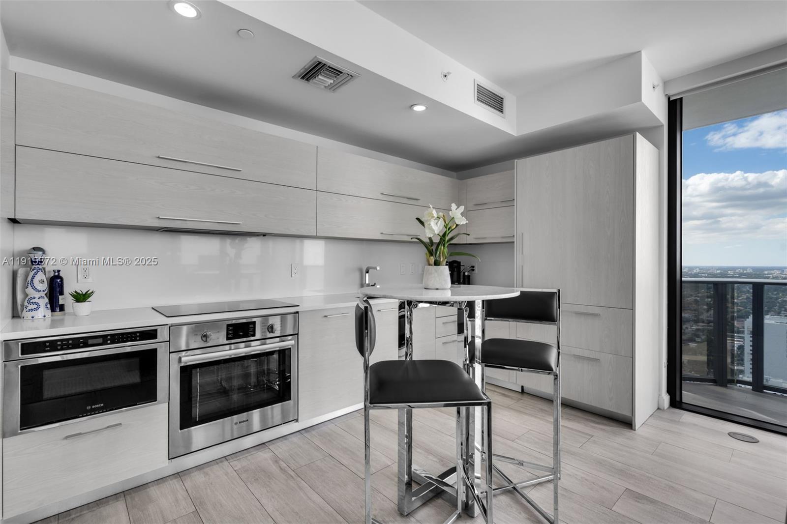 BRICKELL HEIGHTS WEST CON - Residential Lease