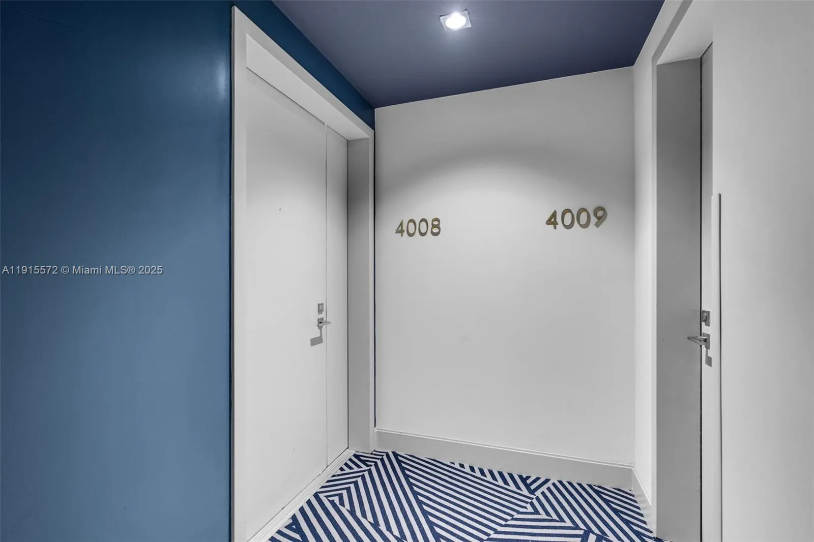 Miami, Florida 33130, United States, 2 Bedrooms Bedrooms, ,2 BathroomsBathrooms,Residential,Active,245264