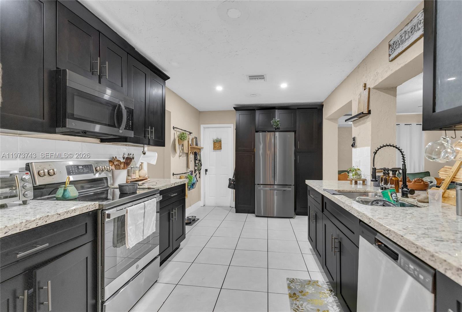 WESTWOOD COMMUNITY 3 - Residential