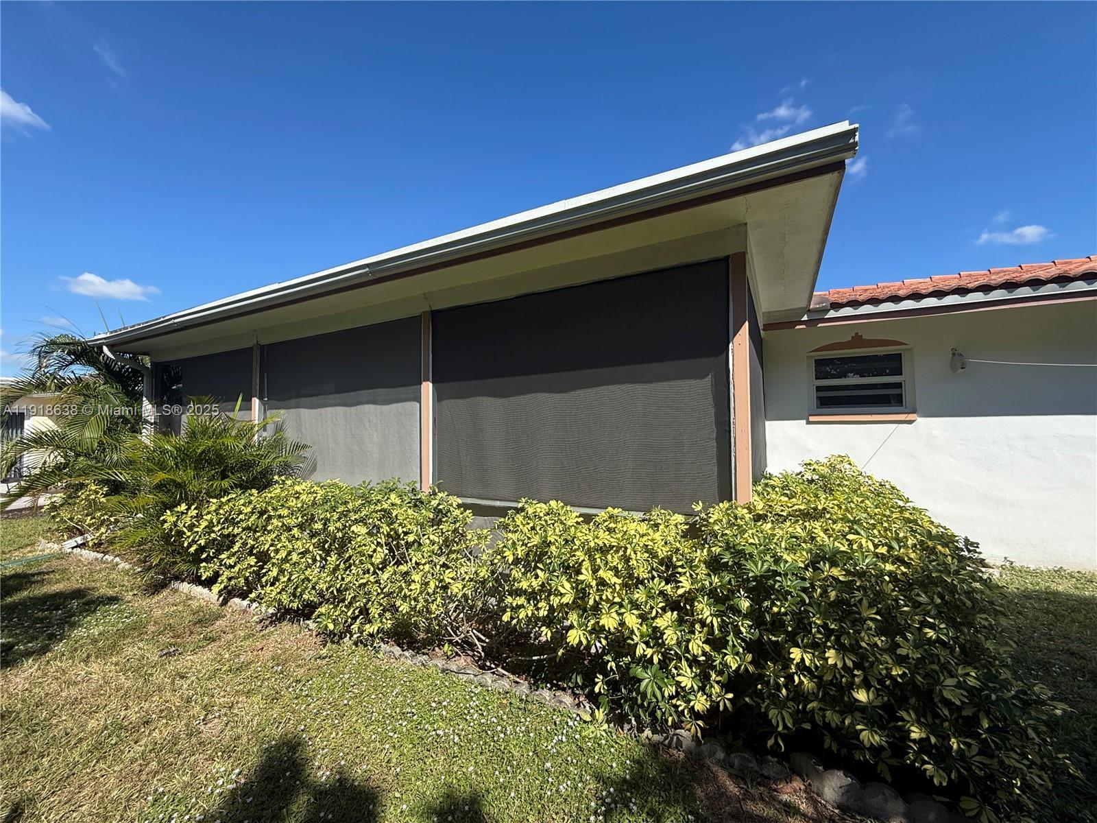 MAINLANDS OF TAMARAC LAKE - Residential