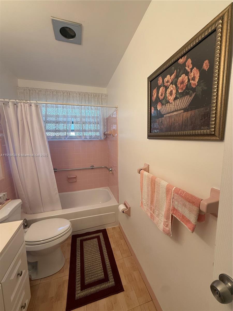 MAINLANDS OF TAMARAC LAKE - Residential