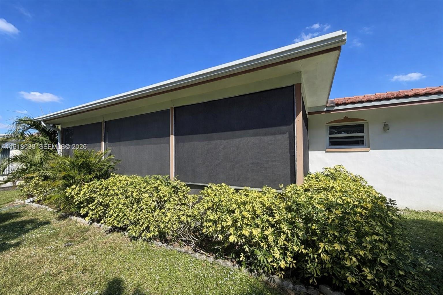 MAINLANDS OF TAMARAC LAKE - Residential