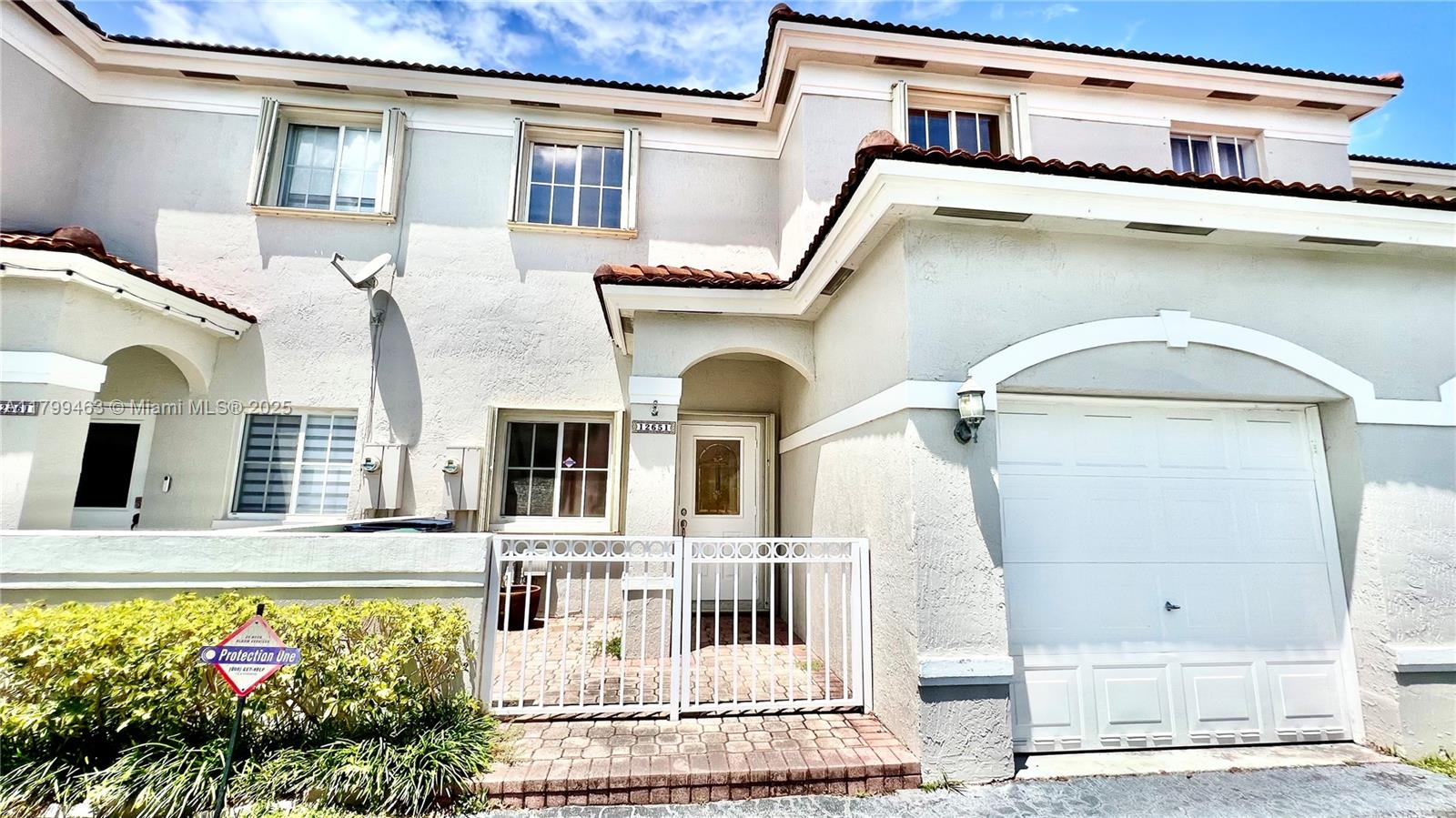 12651 Sw 143rd Ln 12651, Miami, Broward County, Florida - 3 Bedrooms  
3 Bathrooms - 