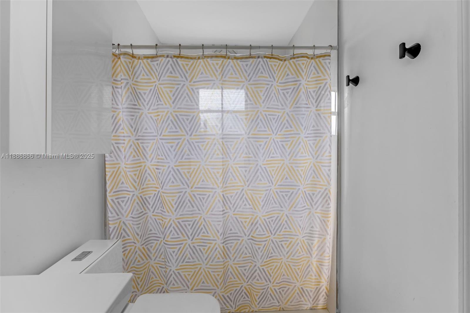 FANTASY ONE - Residential