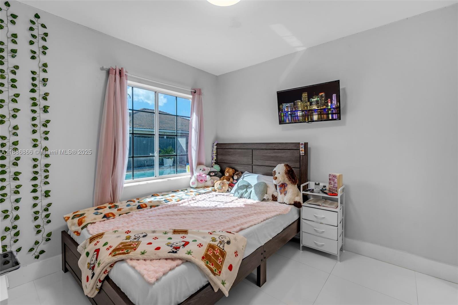 FANTASY ONE - Residential