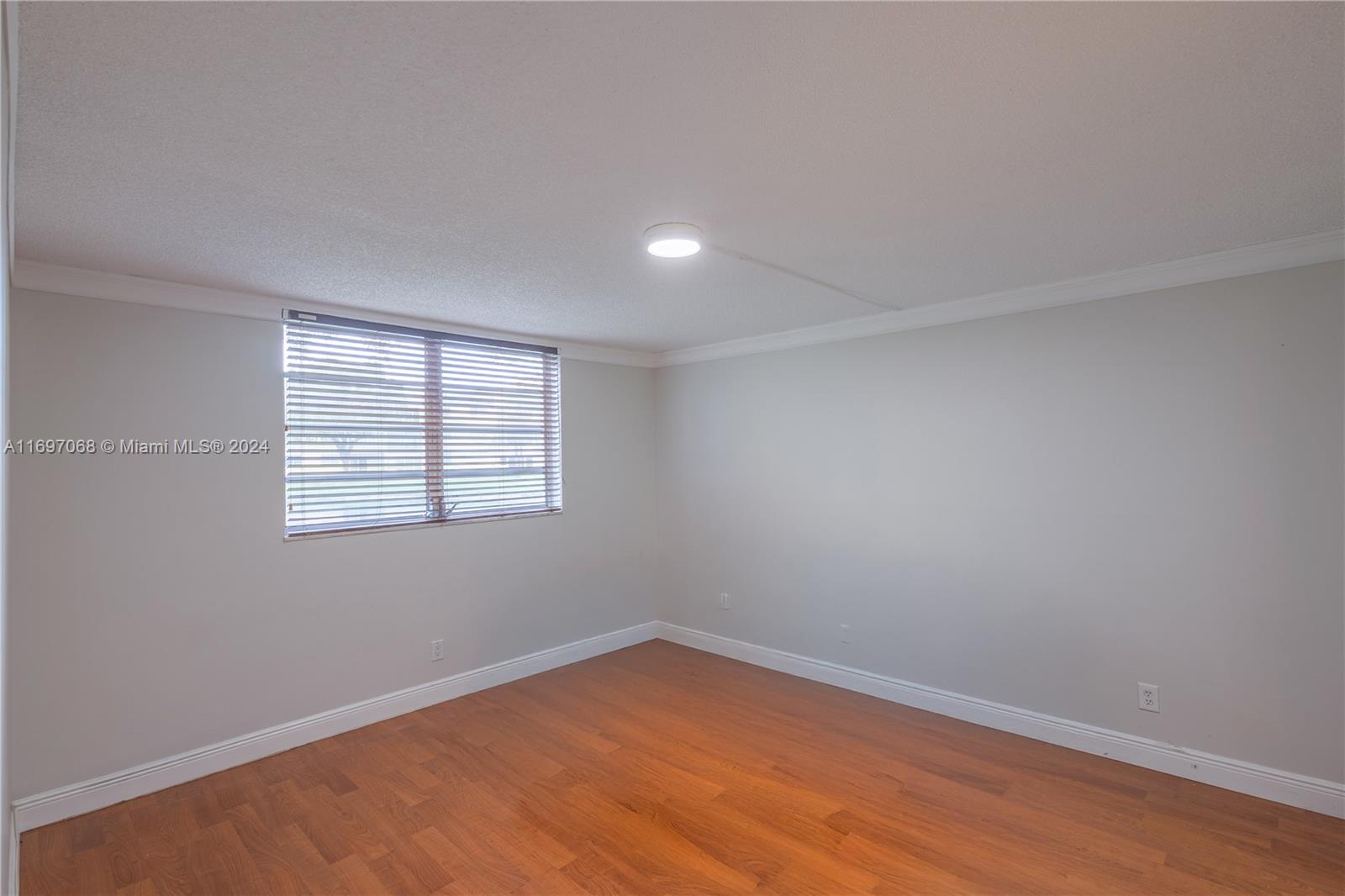 BERMUDA CLUB FIVE CONDO - Residential