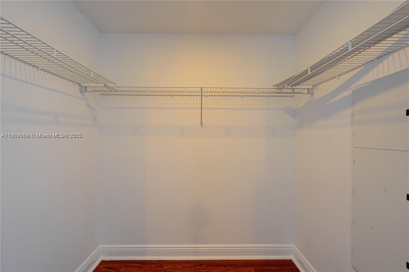 TAO SAWGRASS CONDOMINIUM - Residential Lease