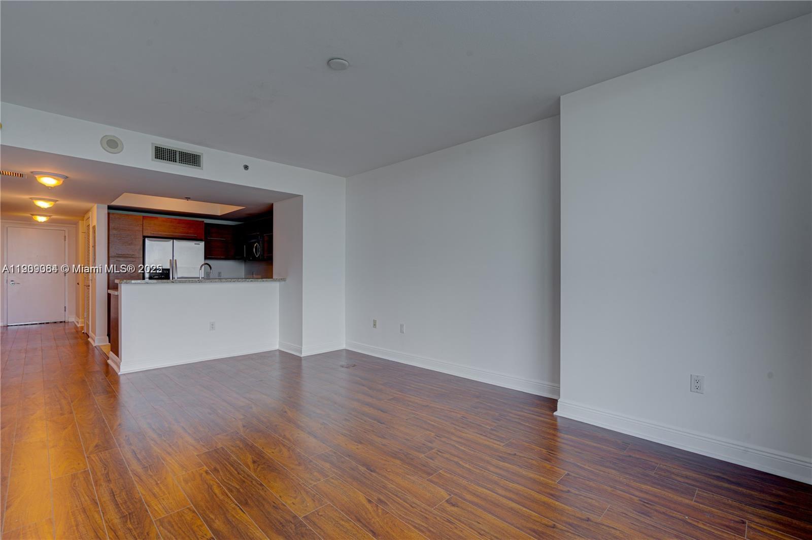 TAO SAWGRASS CONDOMINIUM - Residential Lease