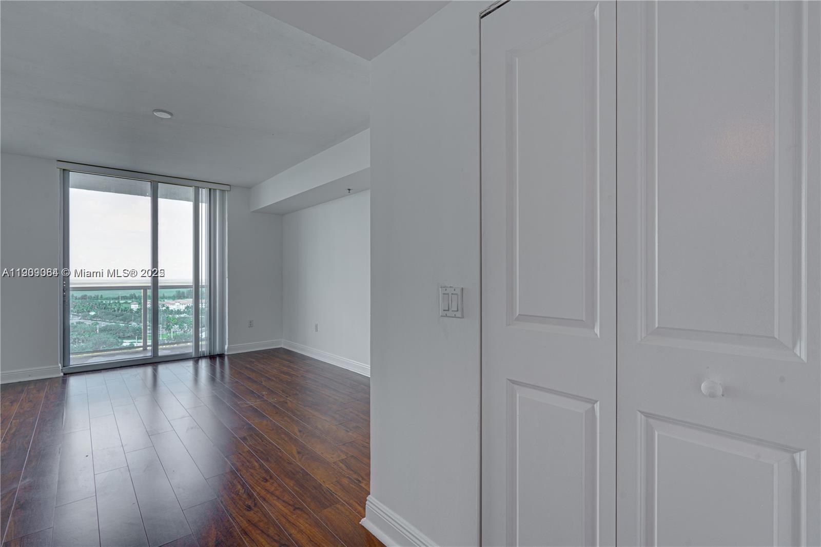 TAO SAWGRASS CONDOMINIUM - Residential Lease