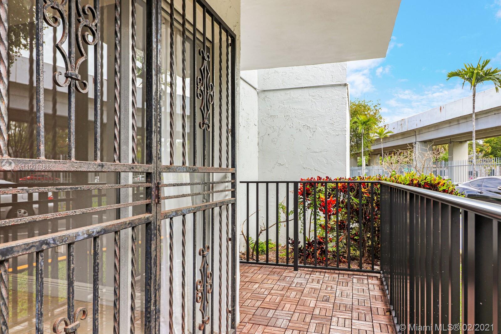 GROVE GARDENS CONDO - Residential