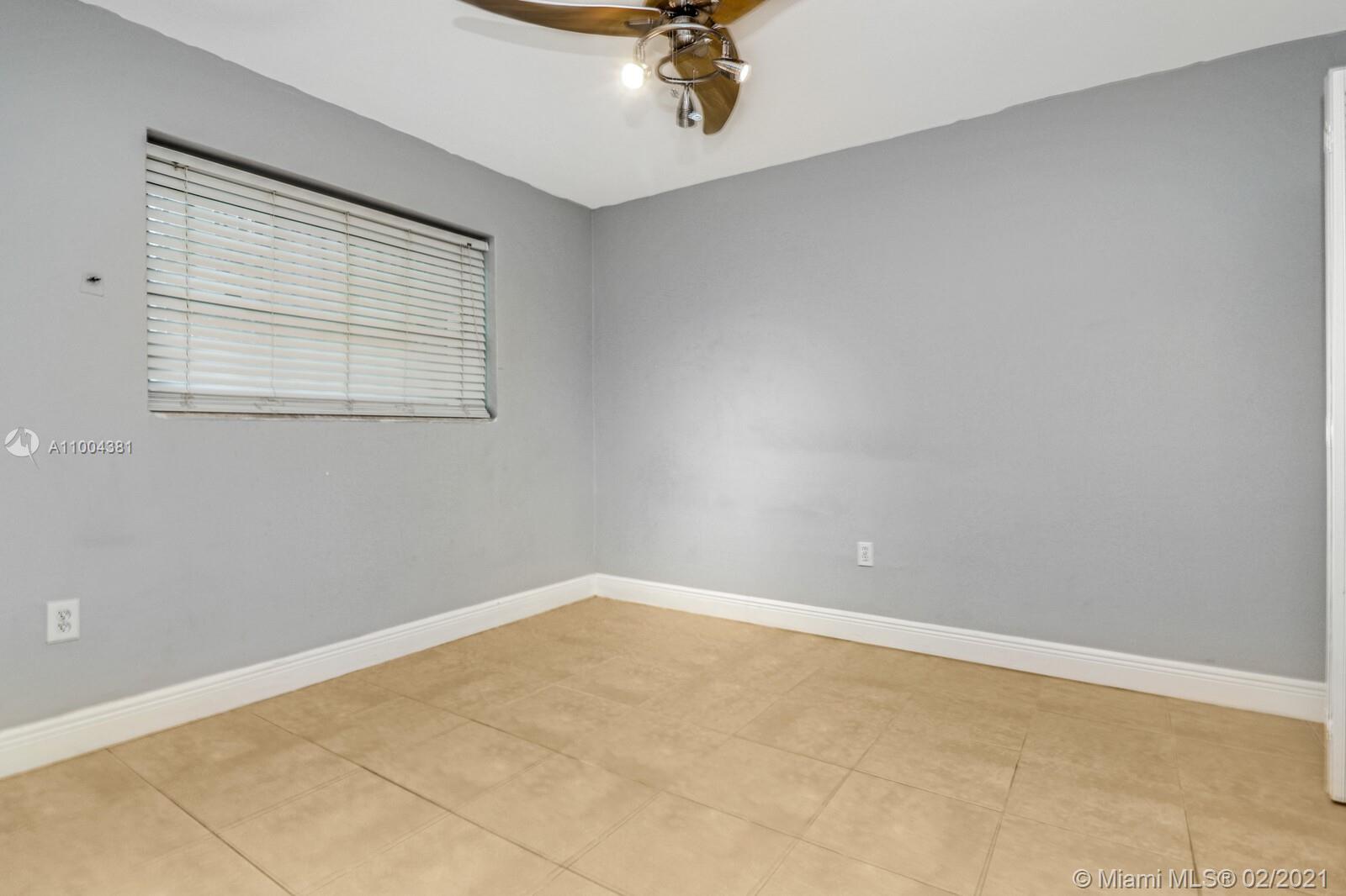 GROVE GARDENS CONDO - Residential