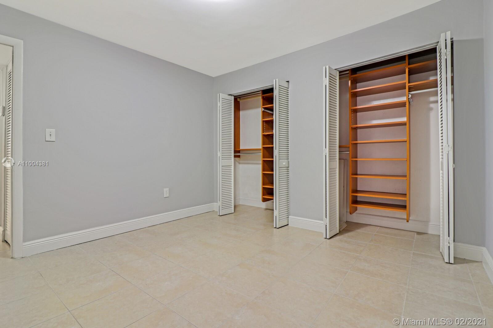 GROVE GARDENS CONDO - Residential