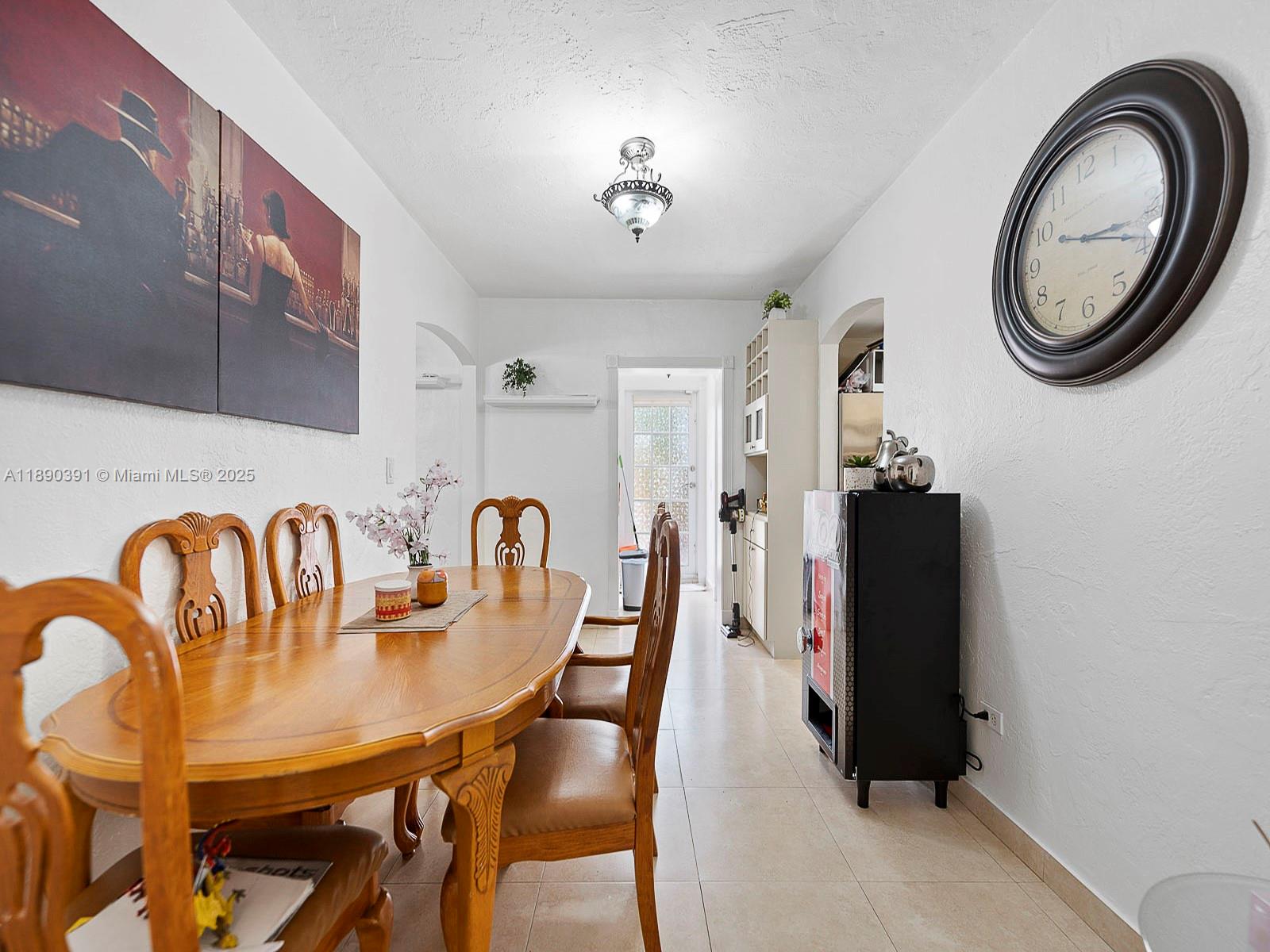 SUN-TAN VILLAGE SEC 2 - Residential Income