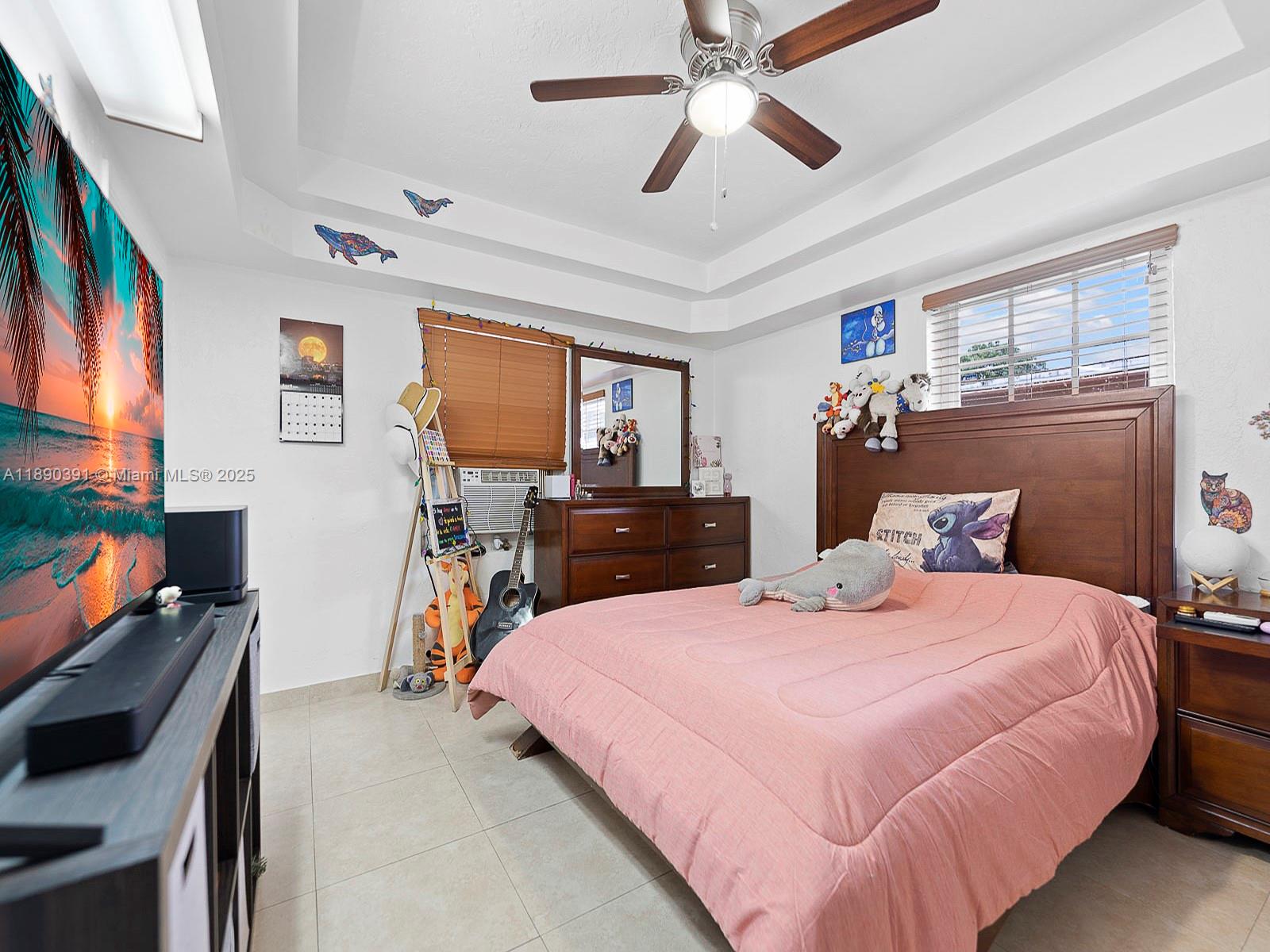 SUN-TAN VILLAGE SEC 2 - Residential Income